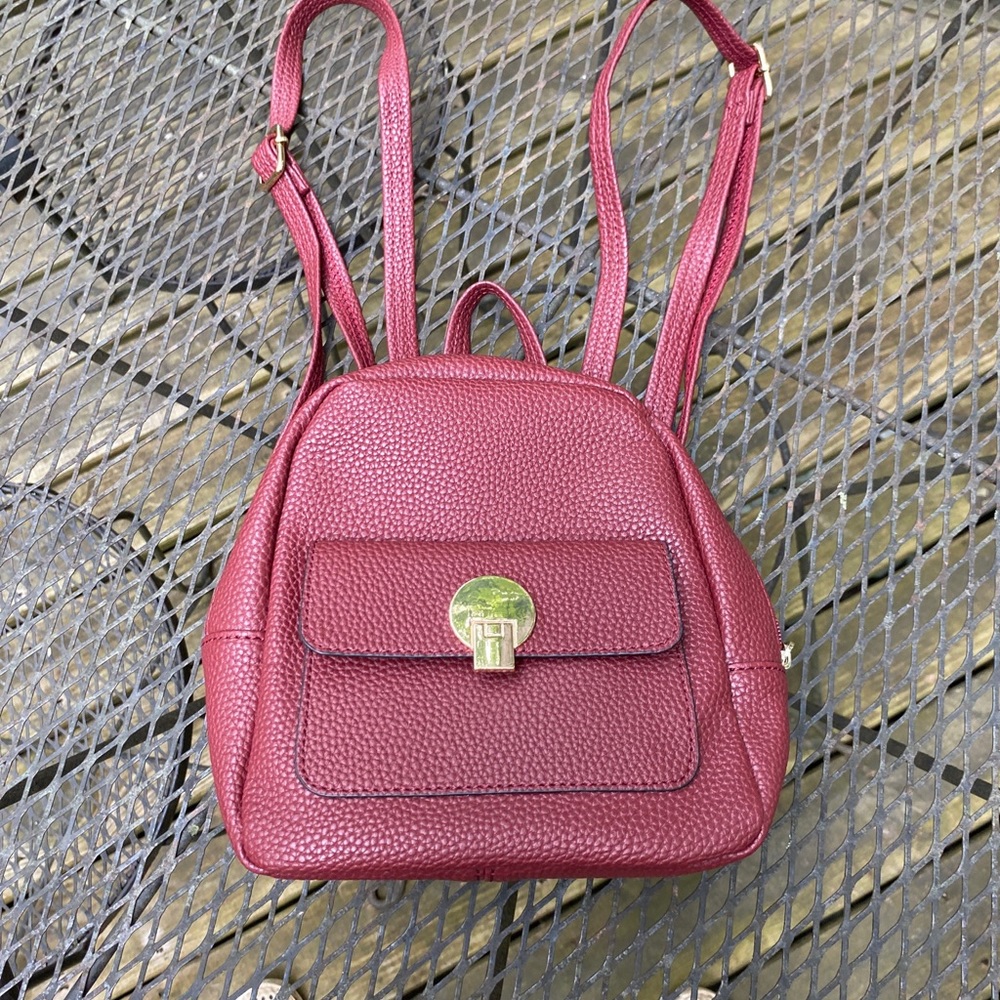 Nice backpack purse